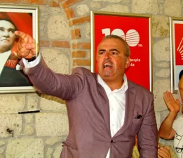 Çeşme CHP’de Seyit Dolunay Onur Fark Yarattı