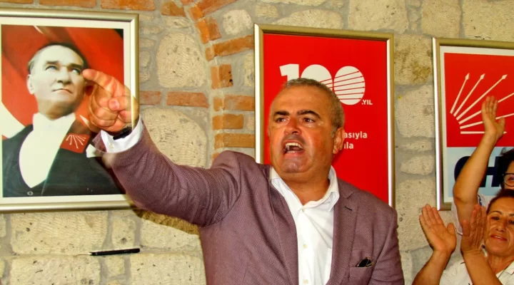 Çeşme CHP’de Seyit Dolunay Onur Fark Yarattı